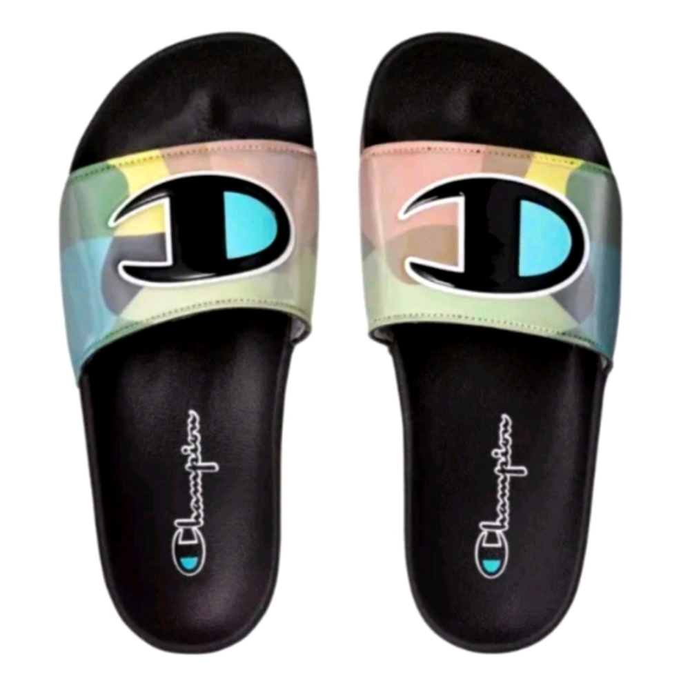 *NWT* Champion Woman's Slides Size 10